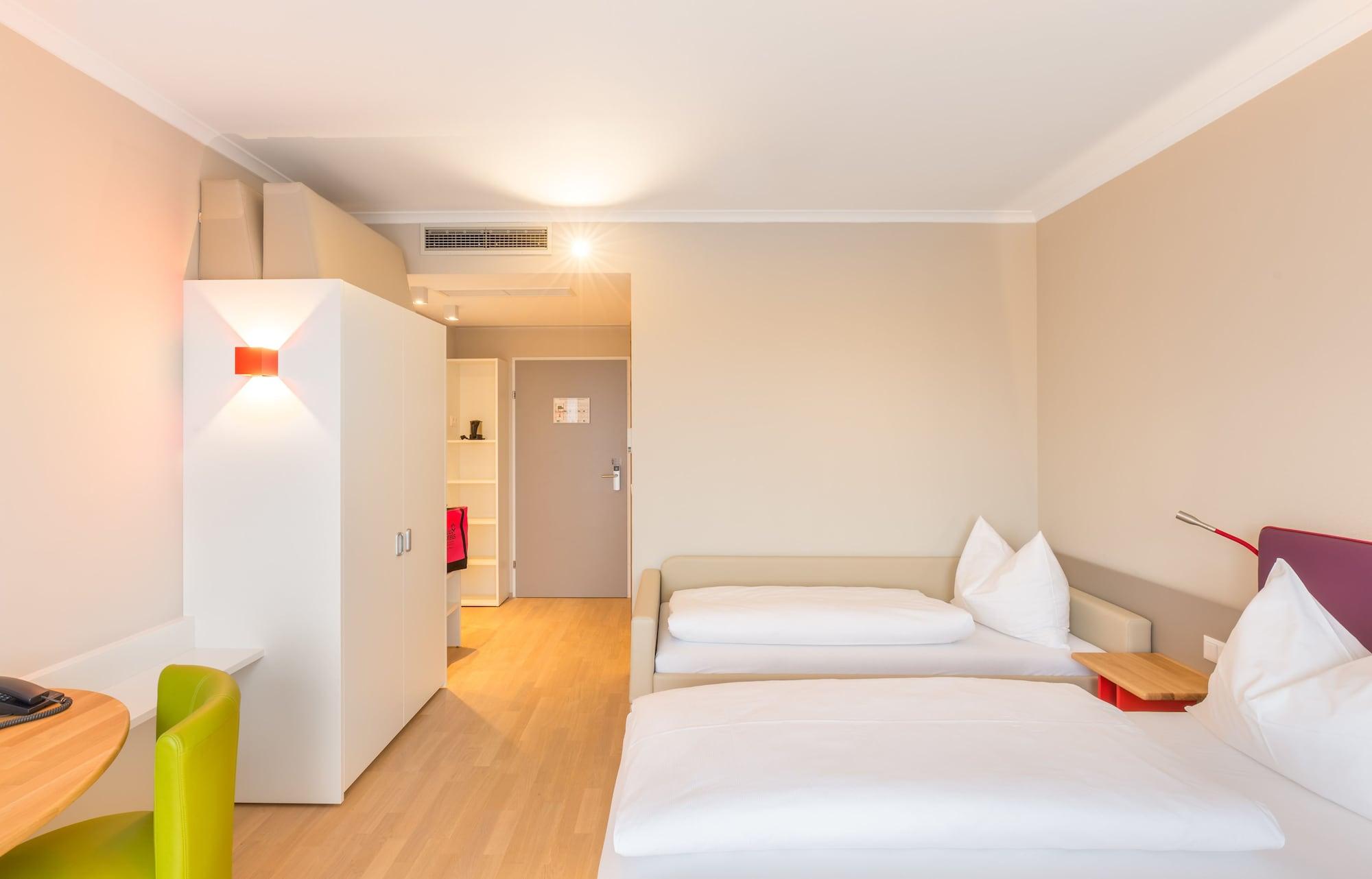 All In Red Thermenhotel Lutzmannsburg Ngoại thất bức ảnh