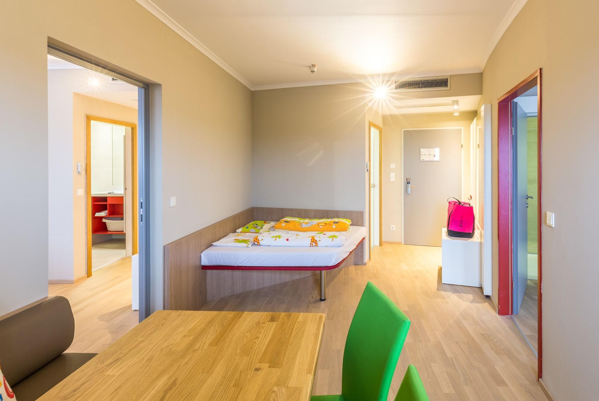All In Red Thermenhotel Lutzmannsburg Ngoại thất bức ảnh