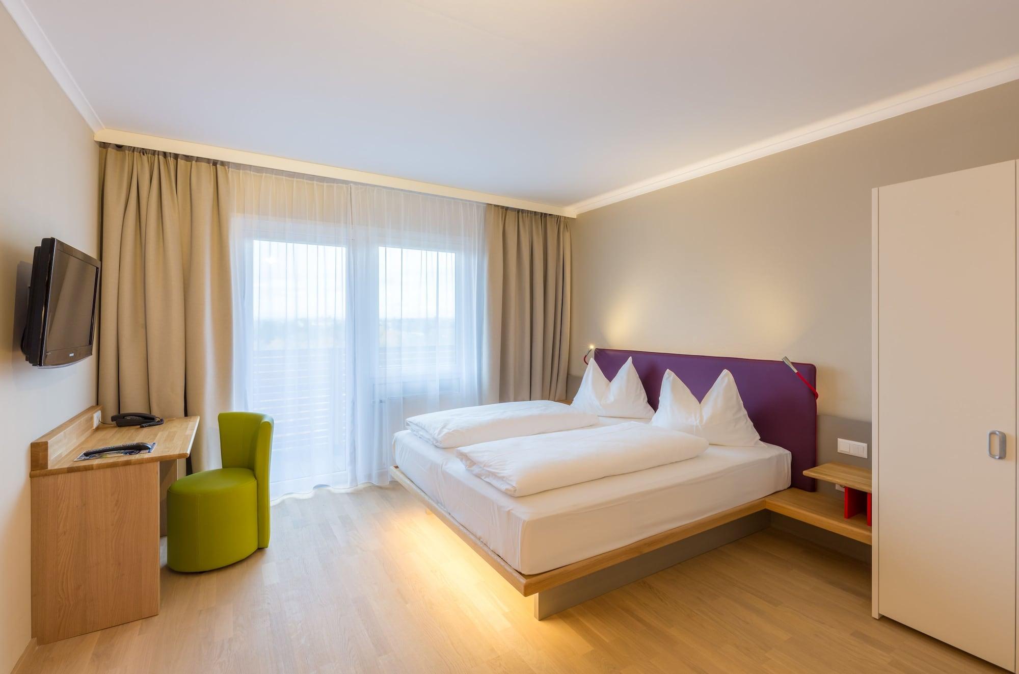 All In Red Thermenhotel Lutzmannsburg Ngoại thất bức ảnh