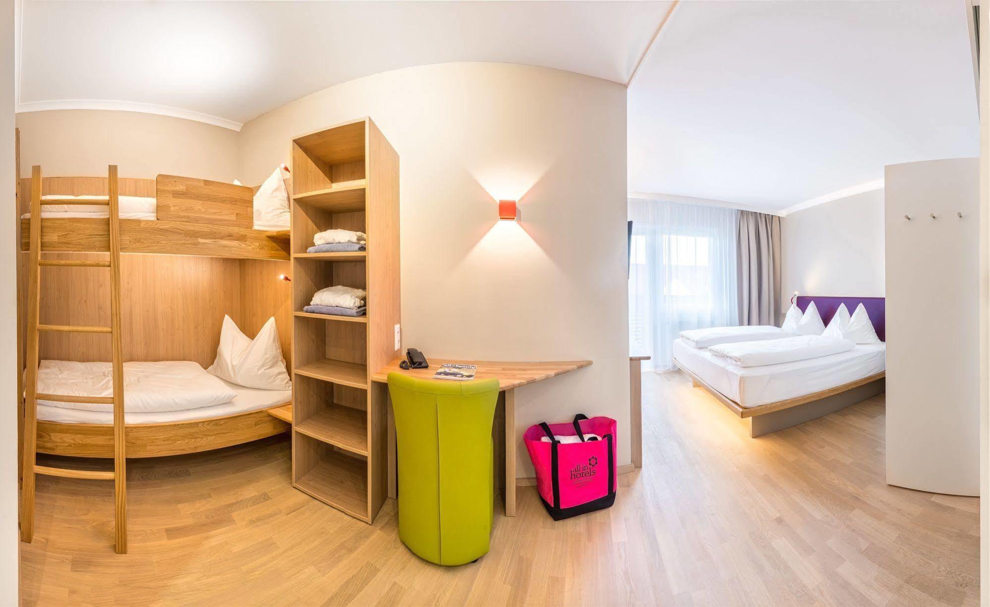 All In Red Thermenhotel Lutzmannsburg Ngoại thất bức ảnh